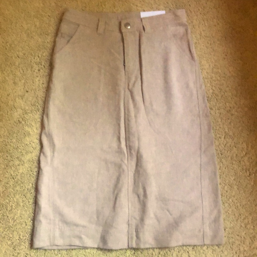 Patagonia. Hemp Skirt. Size 2. Tan. Unworn w/tags.